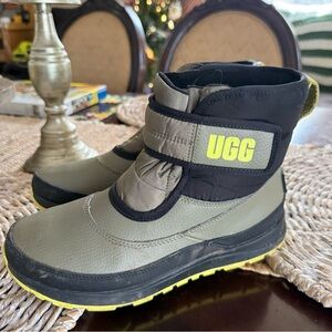 UGG Kids' Taney Water Repellent Fleece Boots